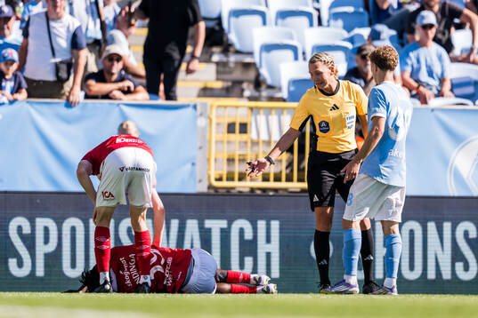 Degerfors Philippe Ndinga Ossiabadjouo och Domare Tess