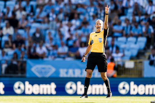 Domare Tess Olofsson