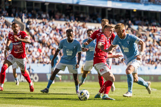 Degerfors Sebastian Ohlsson och Malmö FFs Anders