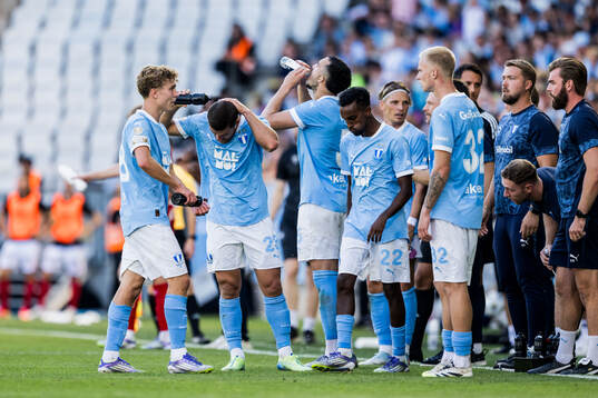 Malmö FFs Hugo Bolin, Gabriel Busanello, Andrej Djuric,