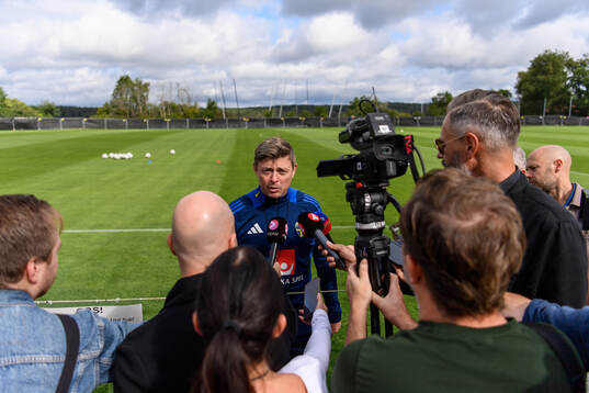 Head coach Jon Dahl Tomasson of the Swedish men's football