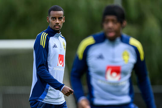 Bläddra bland fler bilder av Football, FIFA World Cup Qualifier, Sweden, Training