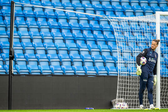 Goalkeeper Ørjan Håskjold Nyland of the Norwegian