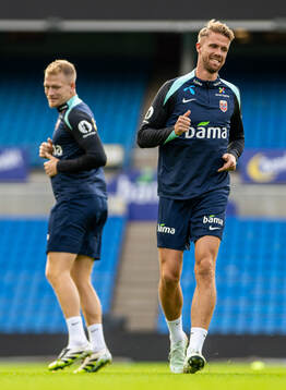Andreas Hanche-Olsen and Kristoffer Ajer of the Norwegian