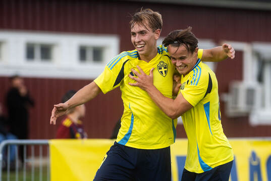 Bläddra bland fler bilder av Football, U18, Four nations, Sweden - Denmark