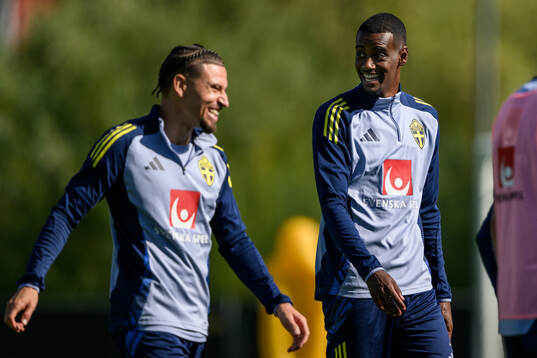 Jordan Larsson and Alexander Isak of the Swedish men's