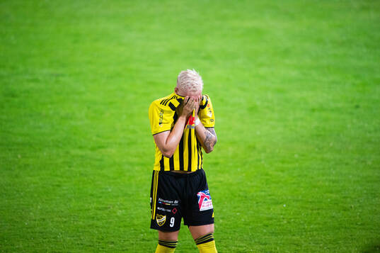 IFK Hässleholms skyttekung Alexander Sjöström deppar