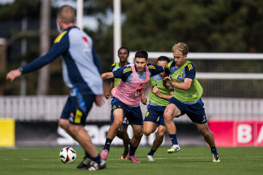 Roony Bardghji and Noah Tolf of the Swedish under-21