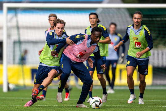 Hampus Skoglund and Richie Omorowa of the Swedish under-21