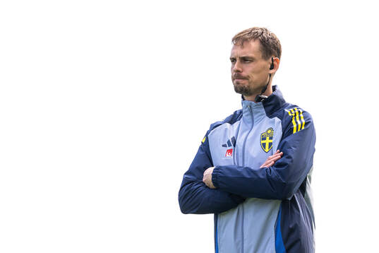 Head coach Daniel Bäckström of the Swedish under-21