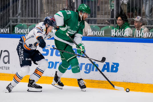 Växjös Leo Sahlin Wallenius och Rögles Josh Dickinson