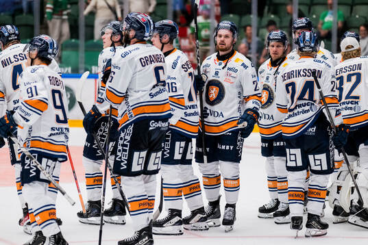 Växjös Lucas Elvenes deppar