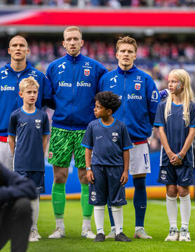 Leo Østigård, goalkeeper Egil Selvik and Martin Ødegaard