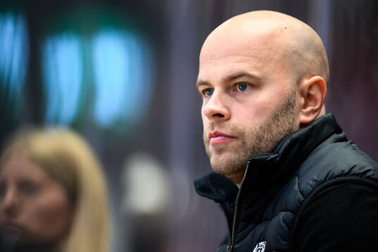 Brynäs tränare Filip Eriksson