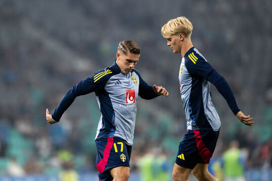 Viktor Gyökeres and Lucas Bergvall of Sweden