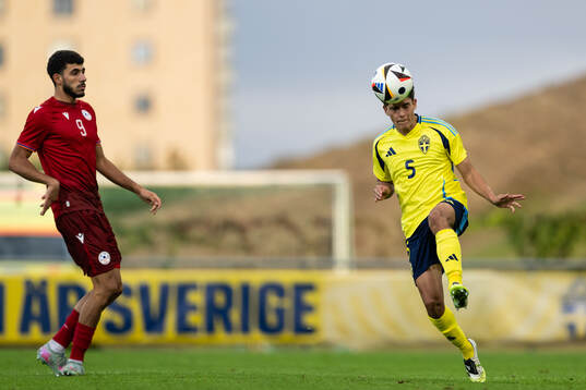 Arayik Eloyan of Armenia and Matteo Perez Vinlöf of Sweden