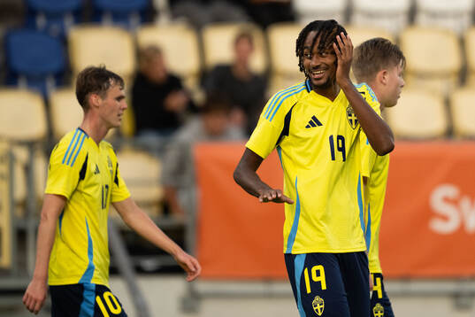 Jonah Kusi-Asare of Sweden celebrates