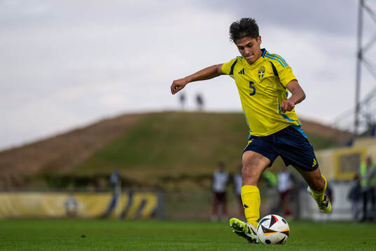 Matteo Perez Vinlöf of Sweden