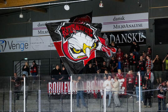 Malmö Redhawks supportrar