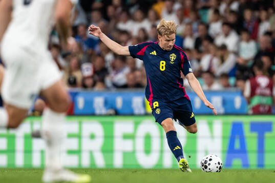 Daniel Svensson of Sweden