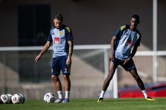 Jordan Larsson and Alexander Isak of the Swedish men's