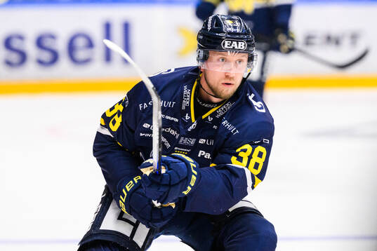 HV71s Olle Alsing