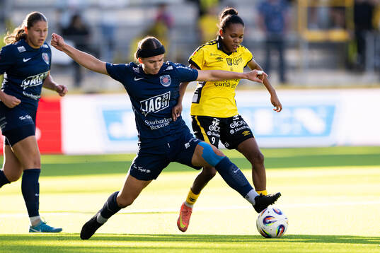 Eskilstuna Uniteds Viivi Viktoria Spets och Elfsborgs