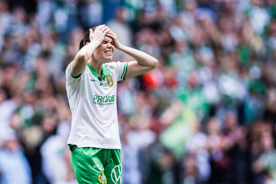 Hammarbys Simone Boye Sørensen jublar