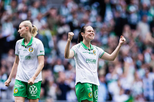 Hammarbys Simone Boye Sørensen jublar