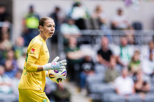 Hammarbys målvakt Melina Loeck