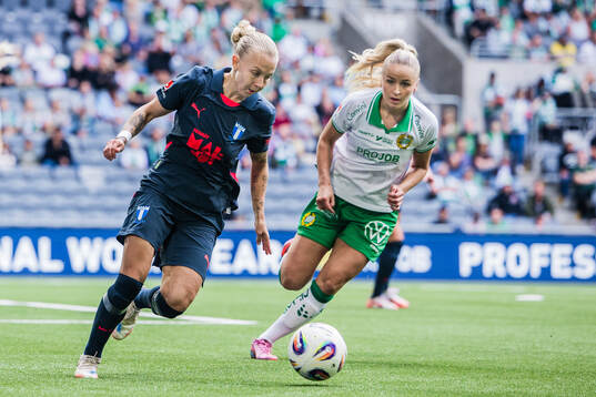 Malmö FFs Nathalie Hoff Persson och Hammarbys Anna