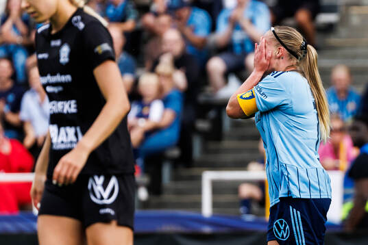 Djurgårdens Therese Åsland deppar