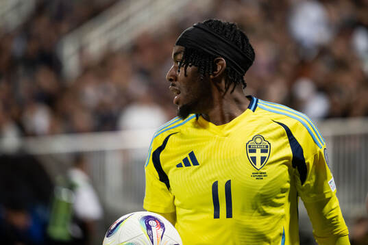 Anthony Elanga of Sweden