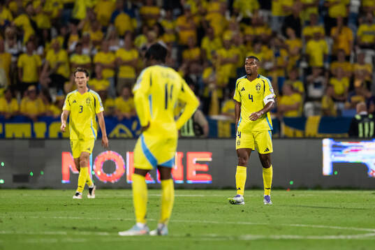 Isak Hien of Sweden looks dejected