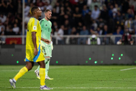 Goalkeeper Robin Olsen of Sweden looks dejected at halftime