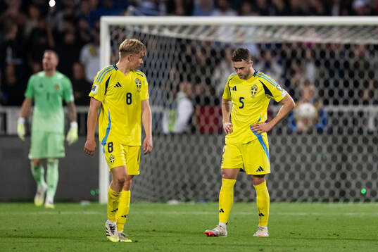 Daniel Svensson and Gabriel Gudmundsson of Sweden look