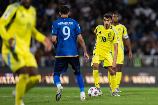 Yasin Ayari of Sweden