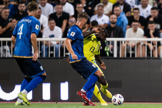 Mergim Vojvoda of Kosovo and Ken Sema of Sweden