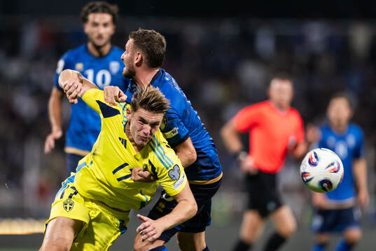 Viktor Gyökeres of Sweden and Fidan Aliti of Kosovo