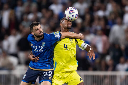 Muharrem Jashari of Kosovo and Isak Hien of Sweden