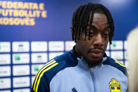 Anthony Elanga of Sweden in mixed zone