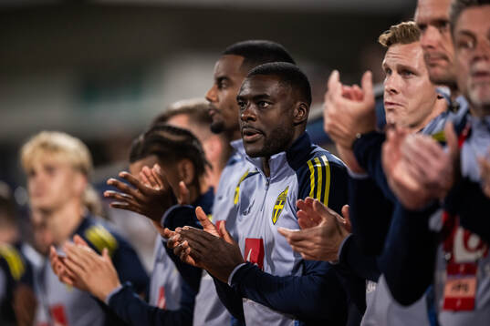 Ken Sema of Sweden