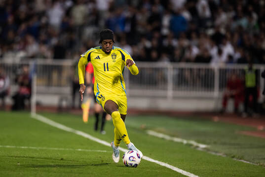 Anthony Elanga of Sweden