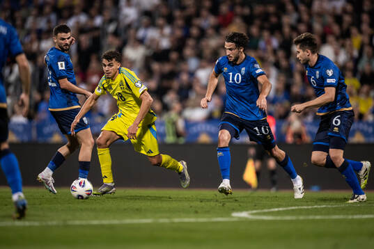 Yasin Ayari of Sweden against Leon Avdullahu and Elvis