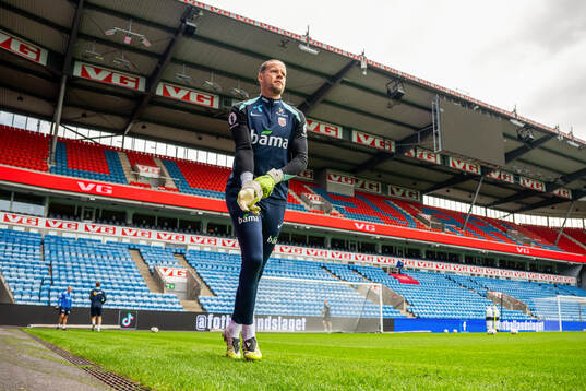 Goalkeeper Ørjan Håskjold Nyland of the Norwegian