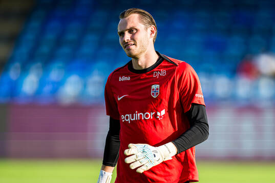 Goalkeeper Martin Børsheim of Norway warms up