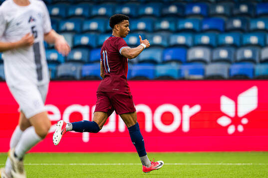 Daniel Bassi of Norway celebrates