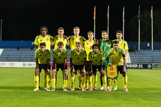 Starting eleven of Sweden