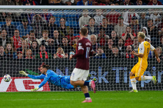 Goalkeeper Ørjan Nyland of Norway lets in 7-1