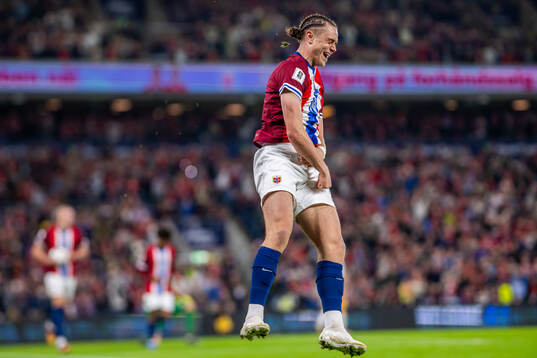 Thelo Aasgaard of Norway celebrates